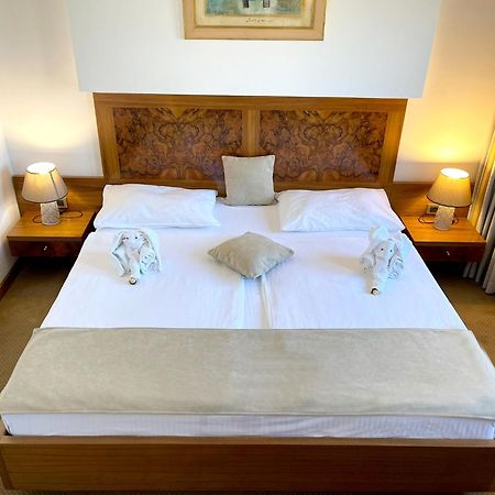 Hotel Exclusive Sarajevo Ngoại thất bức ảnh