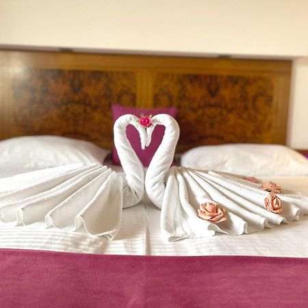 Hotel Exclusive Sarajevo Ngoại thất bức ảnh