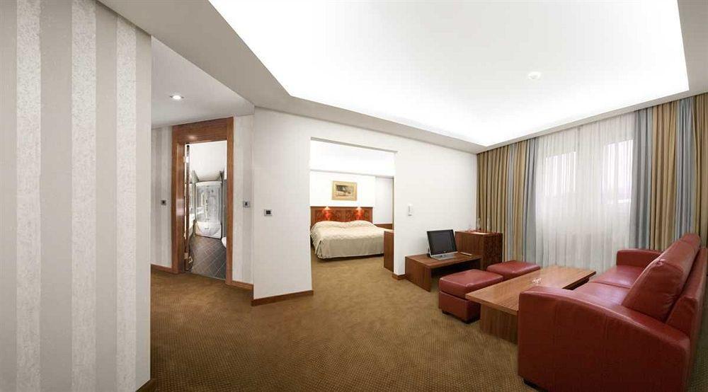 Hotel Exclusive Sarajevo Ngoại thất bức ảnh